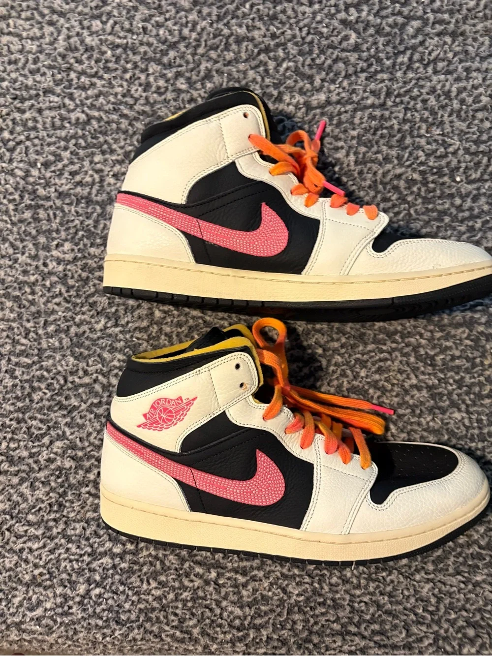Nike Air Jordan’s Low SE “Fight Club” Size 14 Sneakers in like new condition!